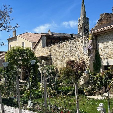 La Maison Blanche A Saint-Yzans-De-Medoc Bed & Breakfast Eksteriør bilde